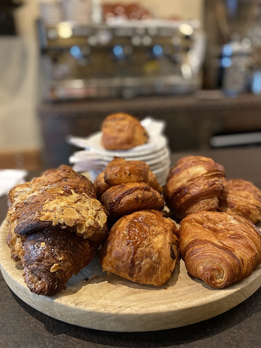 Libertine Petit Café Photos 2